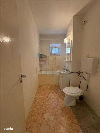 Apartament cu 3 camere semidecomandat în Aradului — fotografia 1