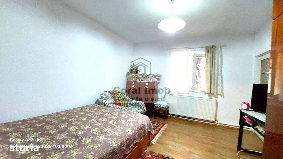 Casă cu 4 camere cu Teren 297 Mp în Dobroești