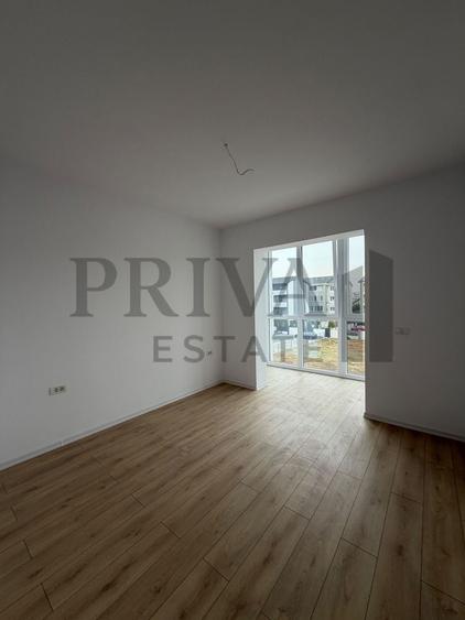 Apartament cu 2 camere decomandat în Giroc