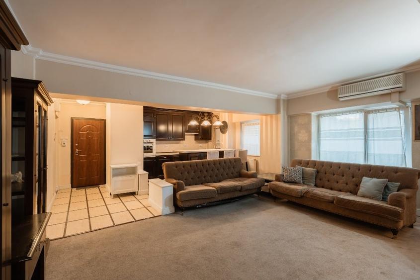 Apartament cu 5 camere decomandat, mobilat în Gară