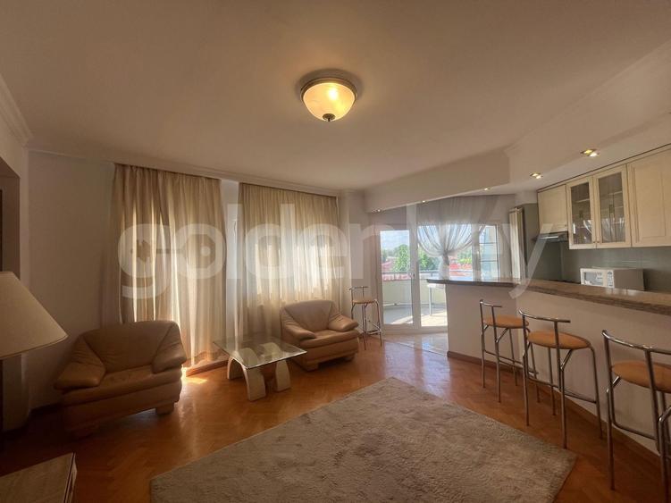 Apartament cu 3 camere decomandat, mobilat în Primăverii