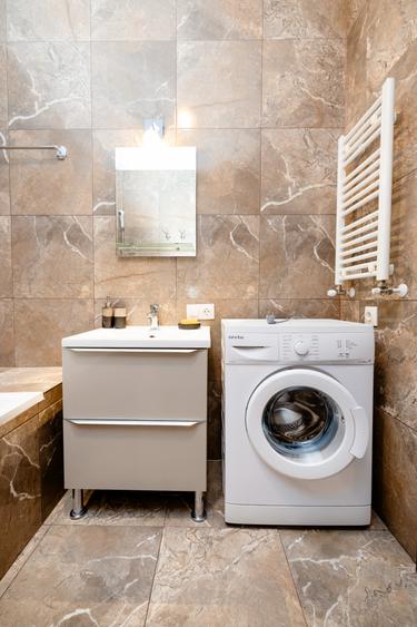 Apartament cu 2 camere semidecomandat în Micălaca