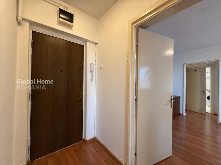 Apartament cu 2 camere semidecomandat, mobilat în Universitate