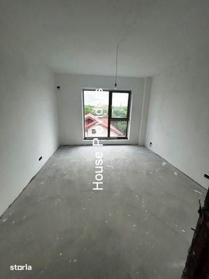 Apartament cu 4 camere decomandat, mobilat în Străulești