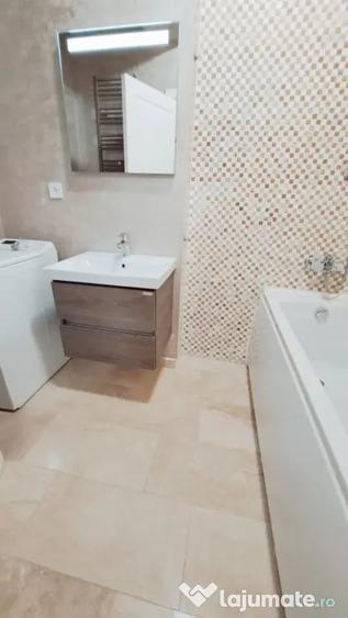 Apartament cu 2 camere decomandat în Tomis Plus