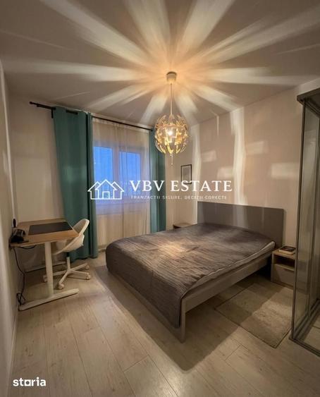 Apartament cu 3 camere decomandat în Văcăresti
