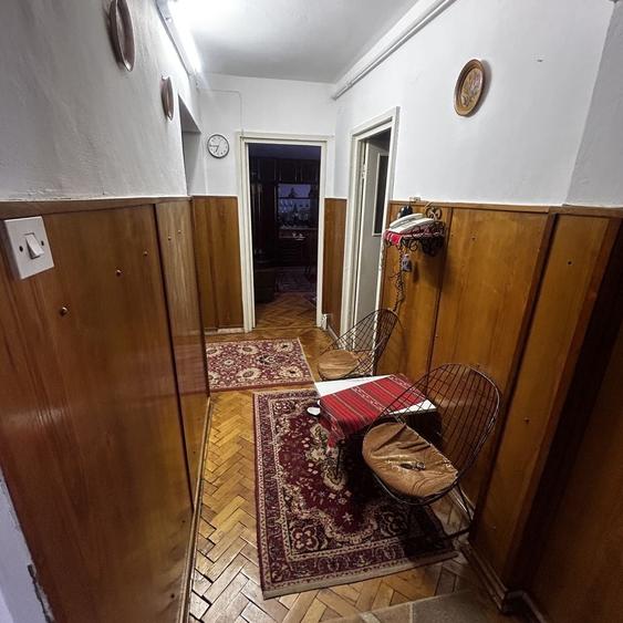 Apartament cu 4 camere în Ultracentral