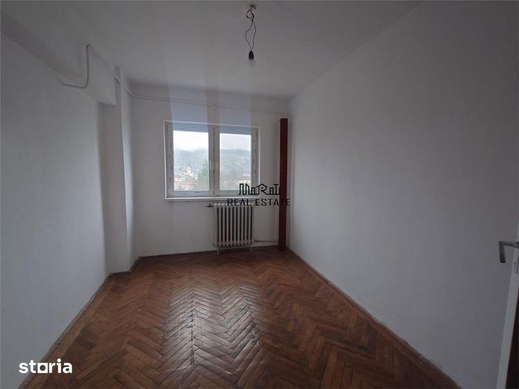 Apartament cu 3 camere în Ultracentral