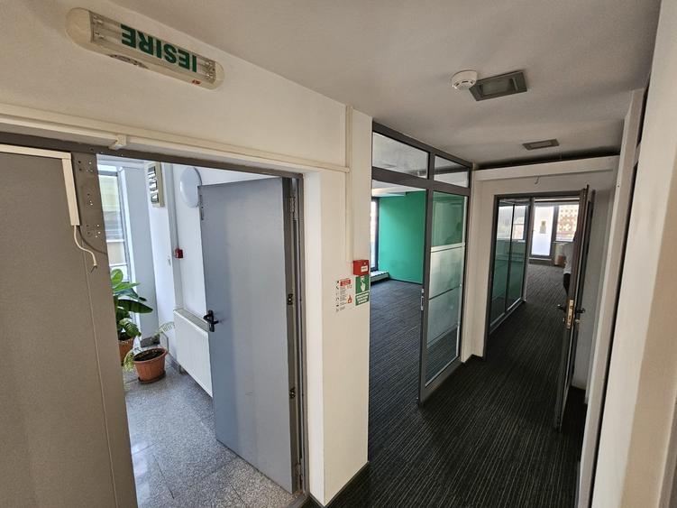 Cladire de birouri Centru-Pallas - 2