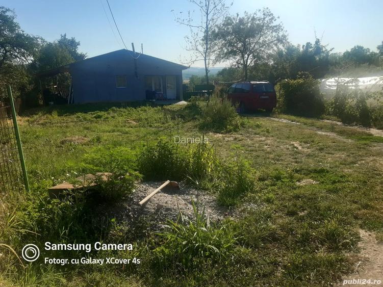 O oaza de lini?te cu casa si teren !!