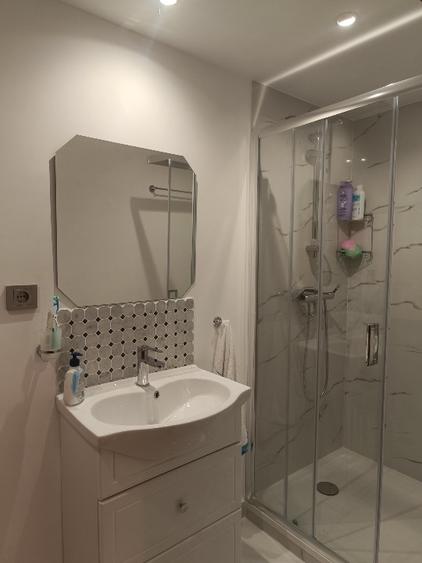 Casă individuală cu 5 camere cu Teren 1500 Mp în Văleni (Meteș)