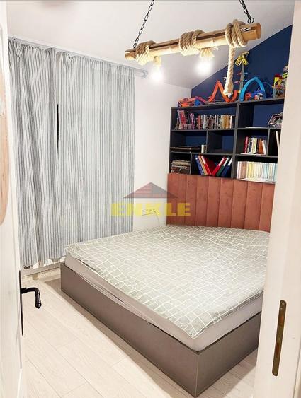 De inchiriat apartament cu 3 camere, zona Carrefour. - 2