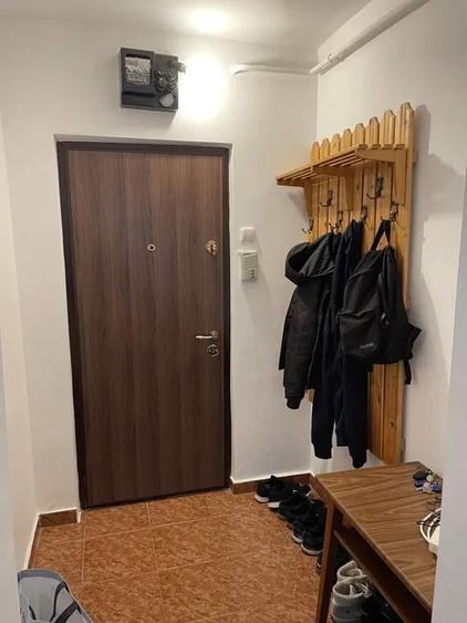 Apartament cu 2 camere, etajul 3/10, zona Podu Ros - 7