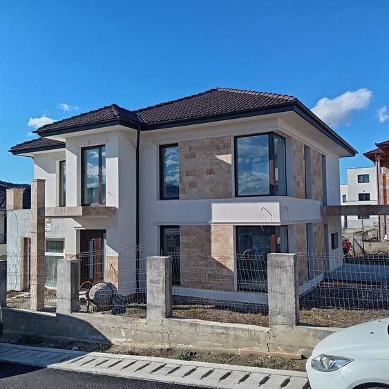 Casa premium de vanzare intrare Chinteni - 5