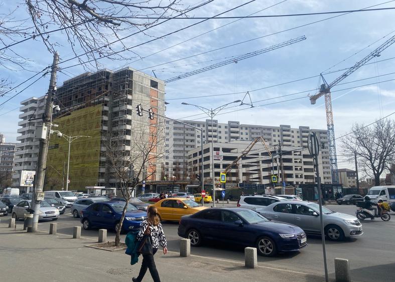 Spatii comerciale de inchiriat pe Bulevardul Iuliu Maniu 141, sector 6 - 1