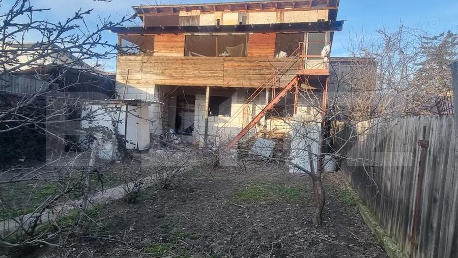 Teren+casa demolabila+anexa noua la rosu - 3