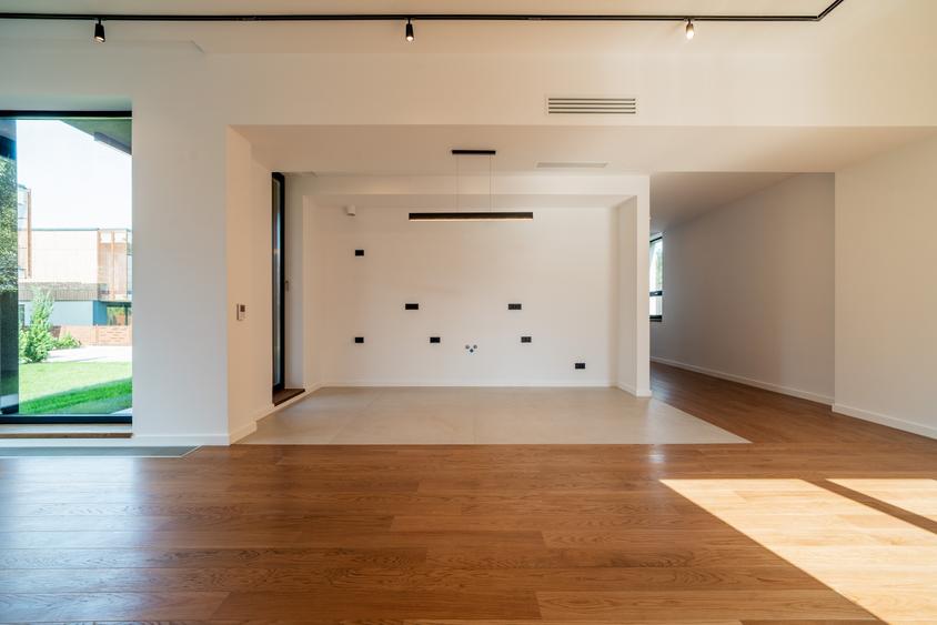 CASA 5 CAMERE -  CORBEANCA -SISTEM PAZA -  COMISION 0% - 7