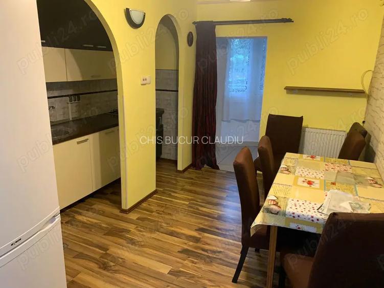 Dau in chirie apartament 2 camere Plopilor