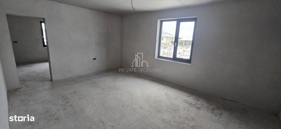 Casa 283 Mp/ Teren 835 Mp, Nou Construita, Solovastru, Zona Reghin - 7