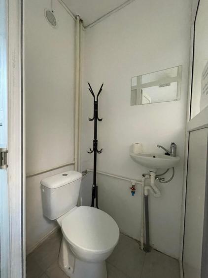 Dezrobirii - garsoniera cu destinatie de spatiu comercial, iesire stradala - 26