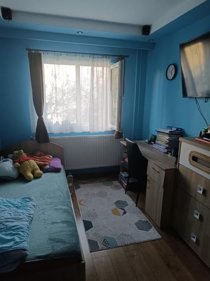 Apartament 4 camere, de vânzare, cartier Mănăștur, str. Retezat, etj 2/4 - 6