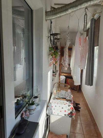 Vanzare Apart. 2 cam. cf.1 dec.,et.4, spraf.utila 50.45, balcon de 7.ml, str. Randunicii Zona Obor - 13