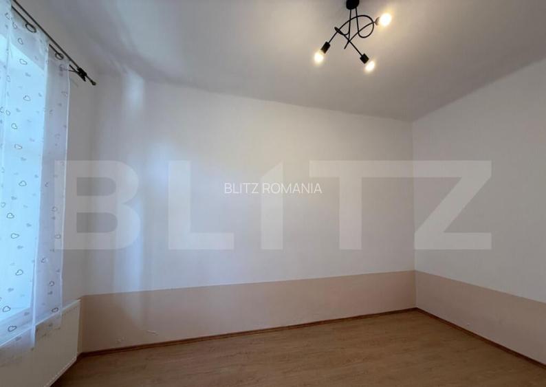 Apartament de vanzare, cu 2 camere, 54 mp, zona semicentral