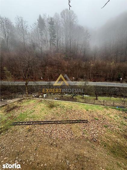 Pensiune turistica in Cavnic de vanzare - 8