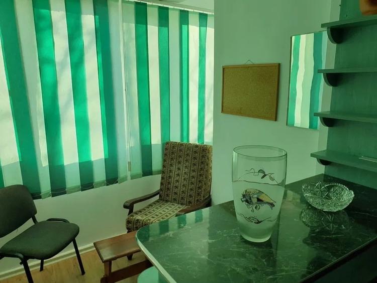 Apartament 2 camere, decomandat, etaj 2/10, zona Podu Ros - 5