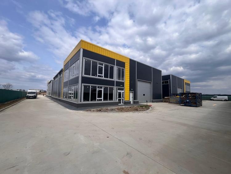 Hala Clasa A  600 mp Drum intre Tarlale - 1