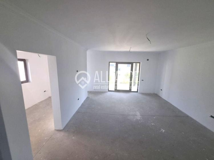 VALU LUI TRAIAN ( COD 02) -  Casa Superba 4 Camere aproape de conac - 9