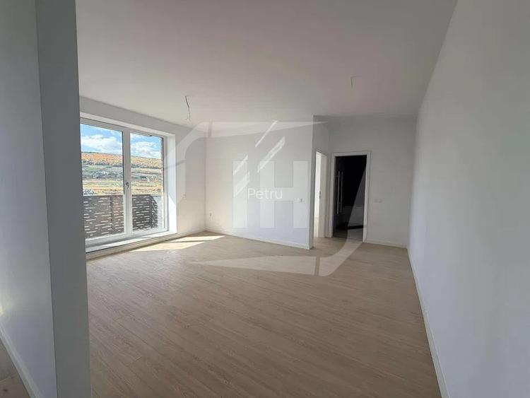 Apartament cu 2 camere si parcare in bloc 2025