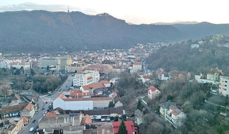 Teren intravilan, ultracentral. - 39