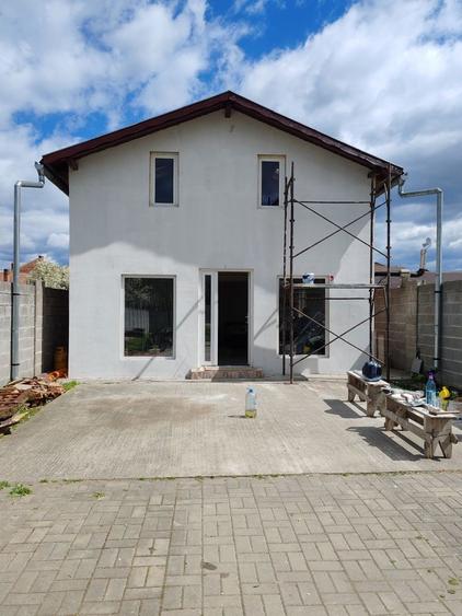 Vand casa in Petresti(Sebes) - 1