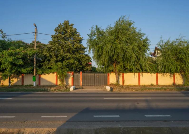 FUNDULEA CENTRAL, CASA DE VACANTA 100 MP, LOT 2000 MP! - 1