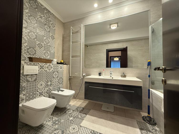 APARTAMENT 4 CAMERE - HERASTRAU- LOC PARCARE - TERASA- COMISION 0% - 10