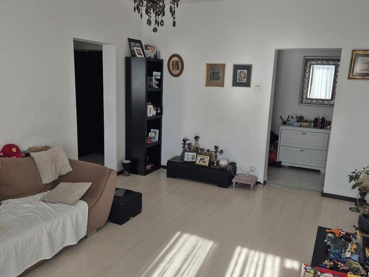 Vanzare apartament 3 camere Ferdinand - 1