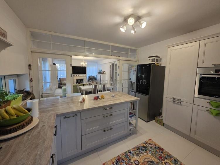 VILA DE VINZARE IN PALADIN RESIDENCE CORBEANCA - 18