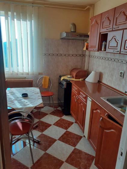 Apartament de inchiriat, 3 camere Targoviste - 4