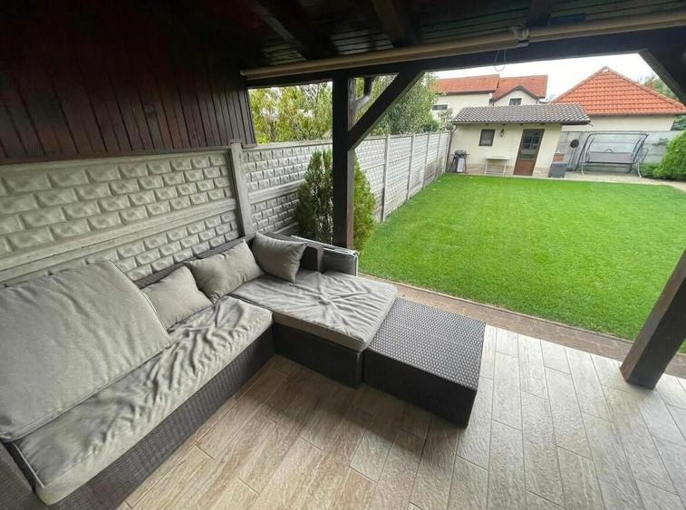Apartament cu 4 camere decomandat în Moșnița Nouă