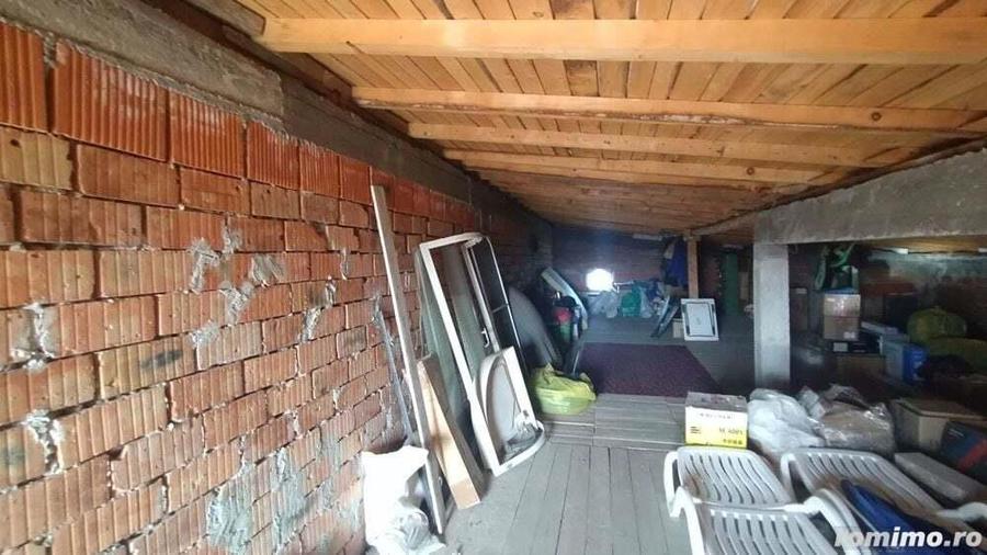 Casa Km 4-5 doua familii - 16