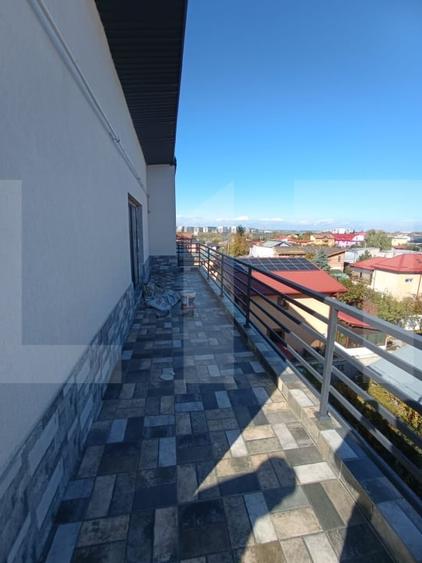 Apartament cu 3 camere, tip penthouse, 63 mp, zona Rond Gherghitei - 1