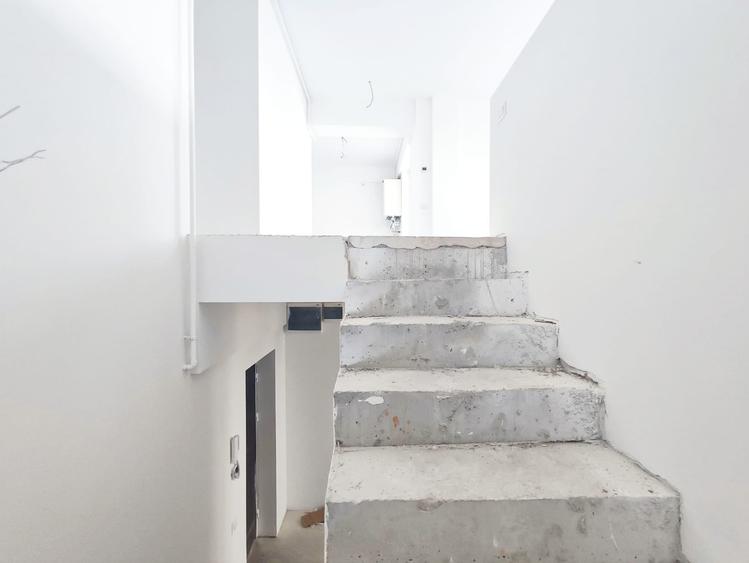 Apartament 4 Camere Tip Penthouse Iuliu Maniu 5 Minute Metrou Pacii Direct Dezv - 16