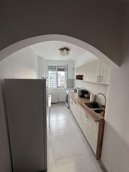 Inchiriez apartament 2 camere - 3