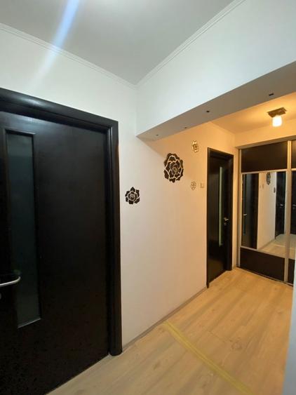 Inchiriez garsoniera - 1