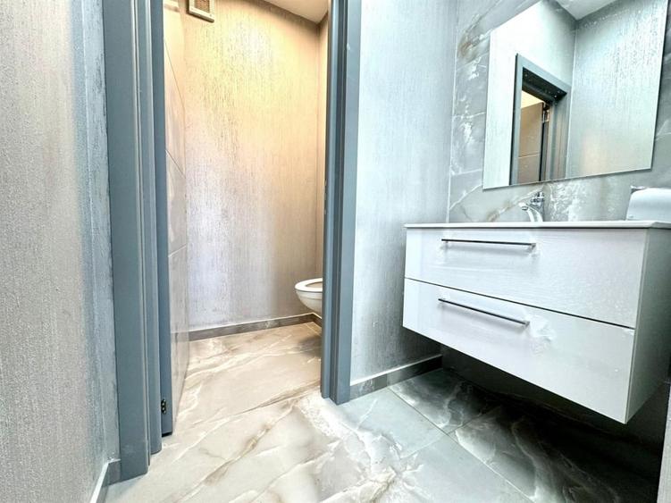 Spatiu cu Acces Public300 MP 6 Parcari Open Space Zona Pod IRA - 5