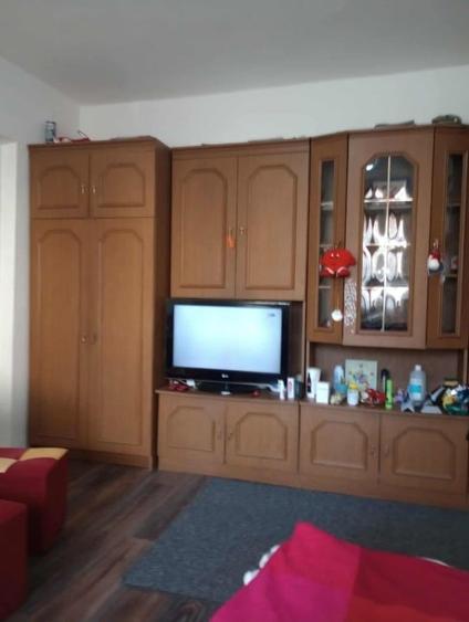 Apartament 2 camere Cetate - 1