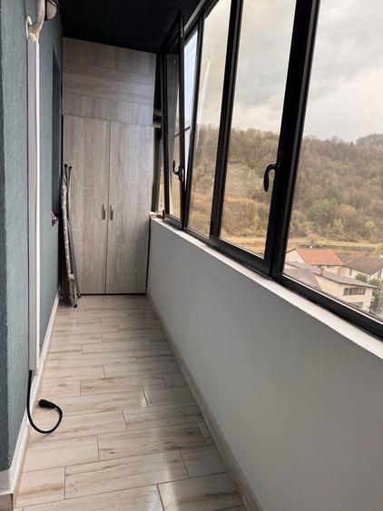 Inchiriez apartament 2 dormitoare + living - 8