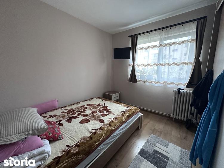 Apartament cu 4 camere, renovat complet - 3