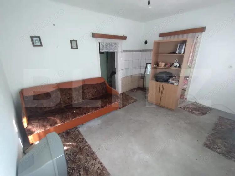 Casa 2 camere 70mp,+teren intravilan 1646 mp,zona Comunei Sintereag - 6